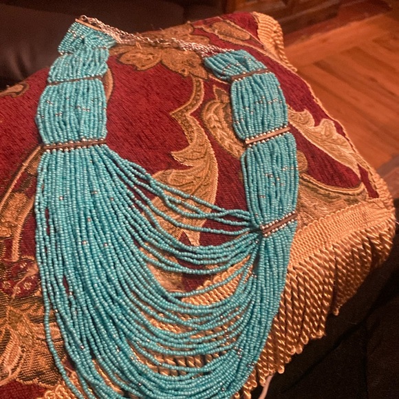 Vintage Jewelry - Showstopper beaded necklace! (LL)